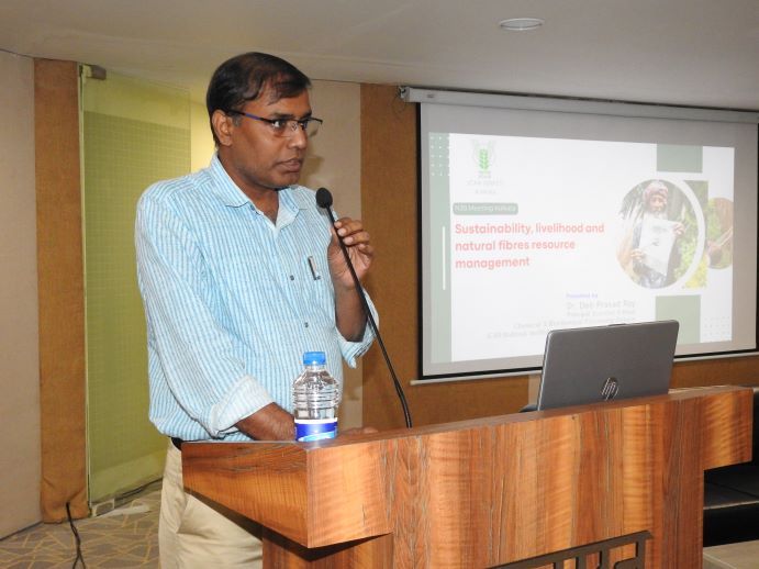 Day long meeting with Master Trainers (MTs) & Block Supervisors (BSs) associated under Jute-ICARE Scheme- PPT presentation on jute leaf drink by Scientist, ICAR-NINFET