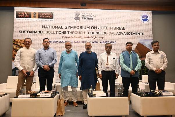 Glimpses of National Symposium on Jute Fibre- Ahmedabad on 18 Sep 2024 Glimpses of National Symposium on Jute Fibre- Ahmedabad on 18 Sep 2024