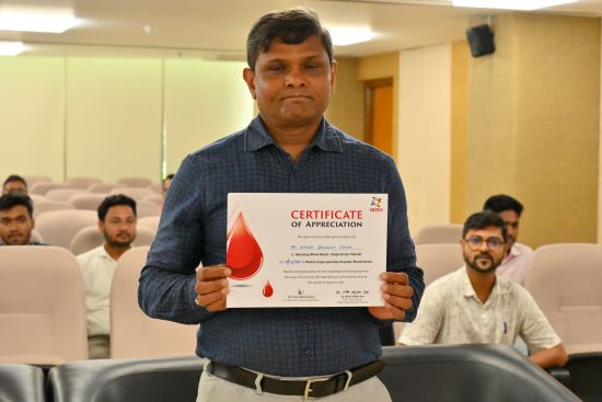 Some glimpses of Blood Donation Camp organised by National Jute Board on the eve of World Blood Donor Day. Auspicious Day started with pledge taking ceremony administered by Secretary Shri Shashi Bhushan Singh followed by blood donation.