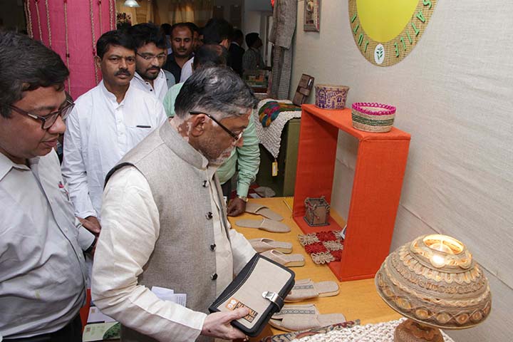 Hon'ble MOST Shri Santosh Kumar Gangwar at Exhibition Hall during National Seminar on Jute Diversified Products at Kolkata